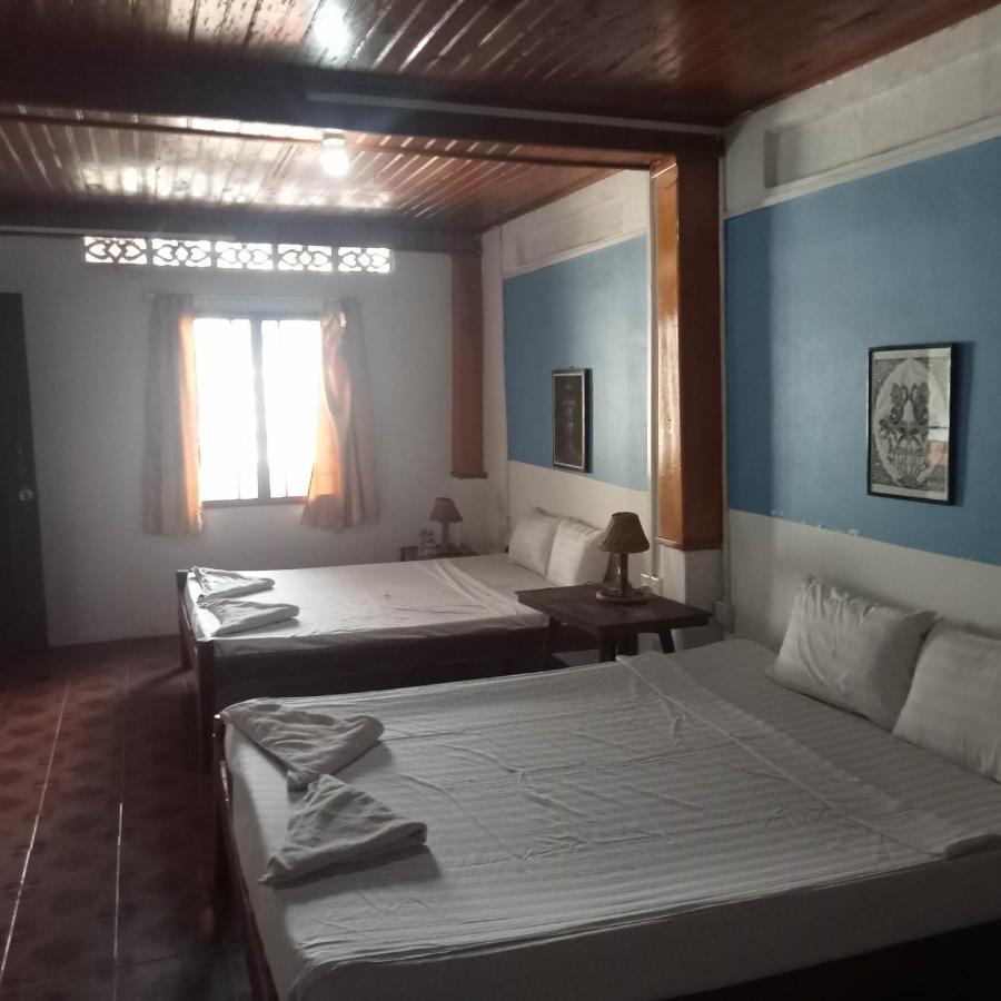 Nomad Guesthouse Кратьэх Экстерьер фото